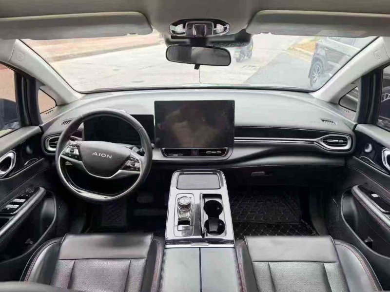 南平22年传祺埃安V4