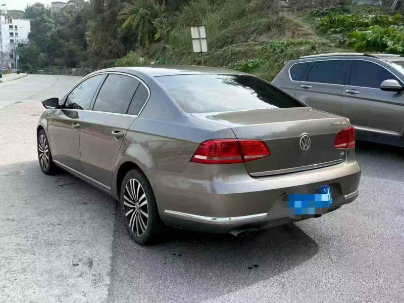 南平16年大众迈腾8