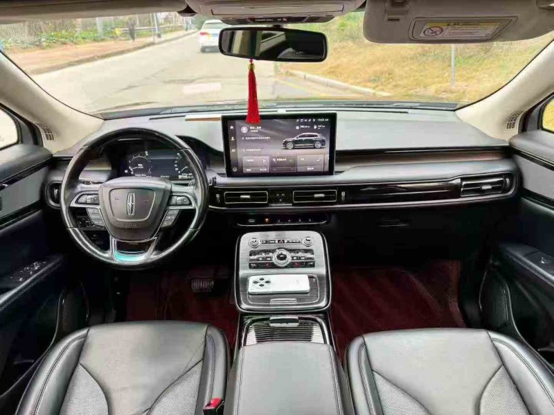 泉州21年林肯航海家5