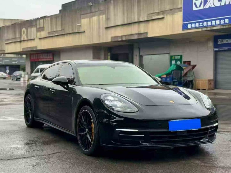 漳州18年保时捷帕拉梅拉2