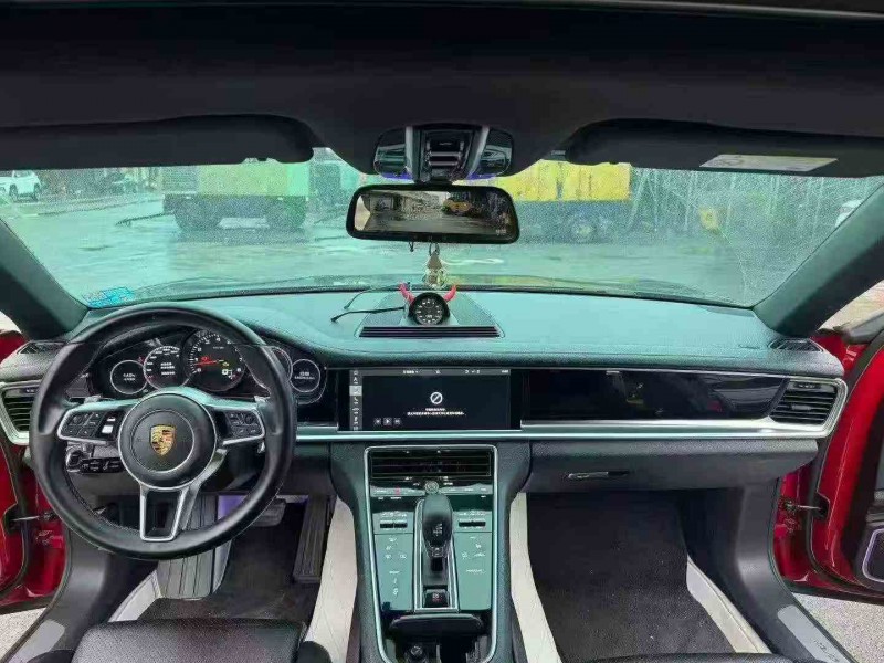 漳州18年保时捷帕拉梅拉5