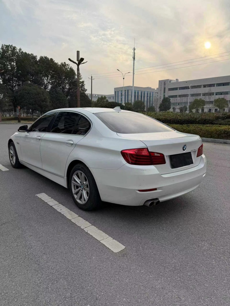 安阳16年宝马5系21