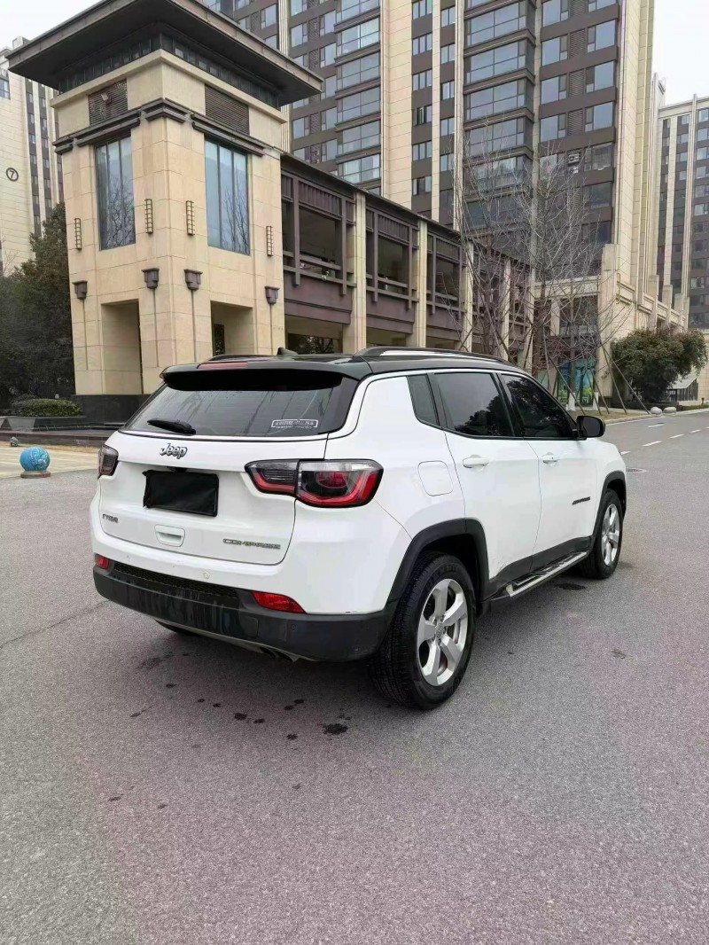 安阳19年Jeep指南者9