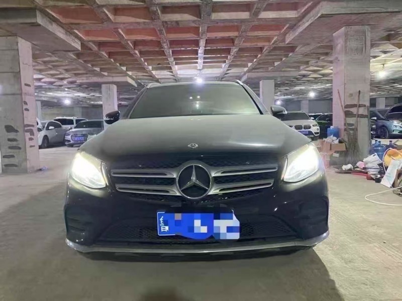 青岛18年奔驰GLC1