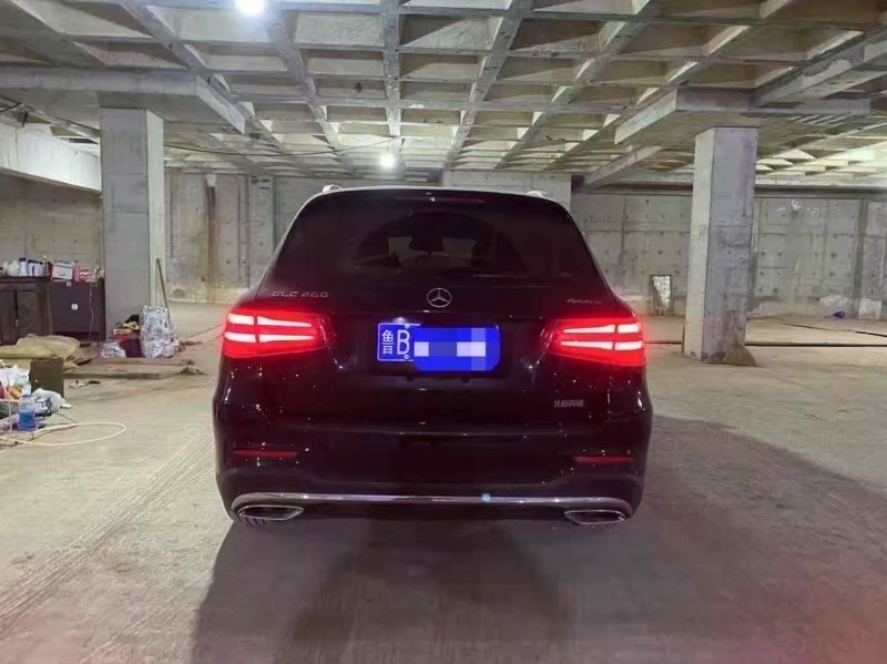 青岛18年奔驰GLC7