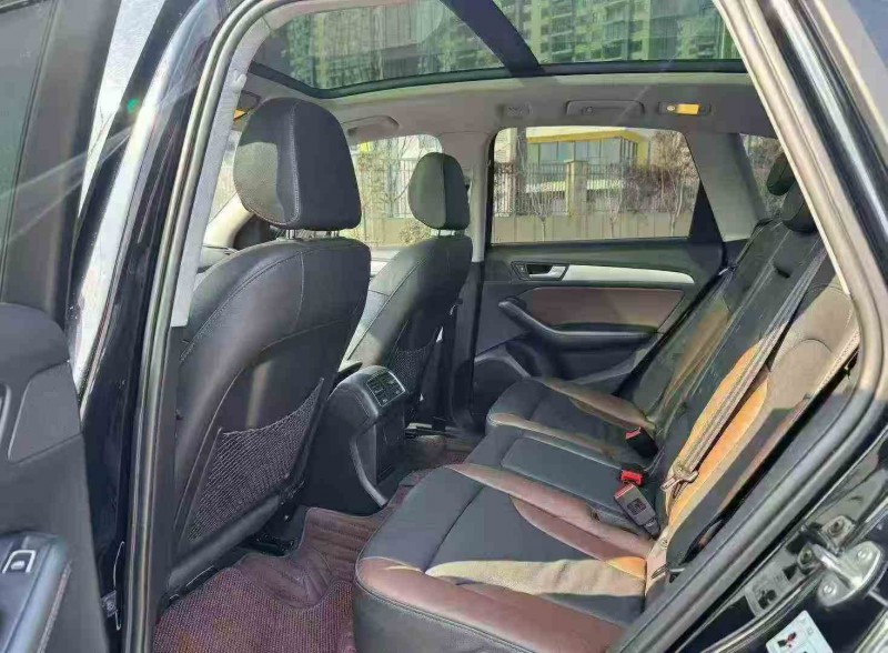 连云港18年奥迪Q54