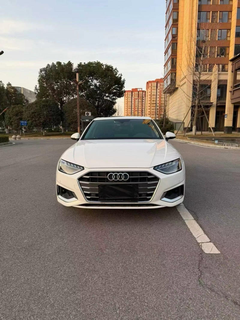 安阳21年奥迪A4L1