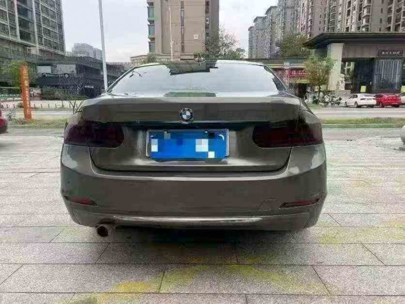 九江15年宝马3系9