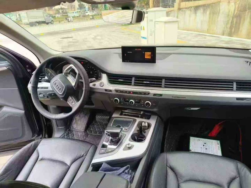 玉溪17年奥迪Q74