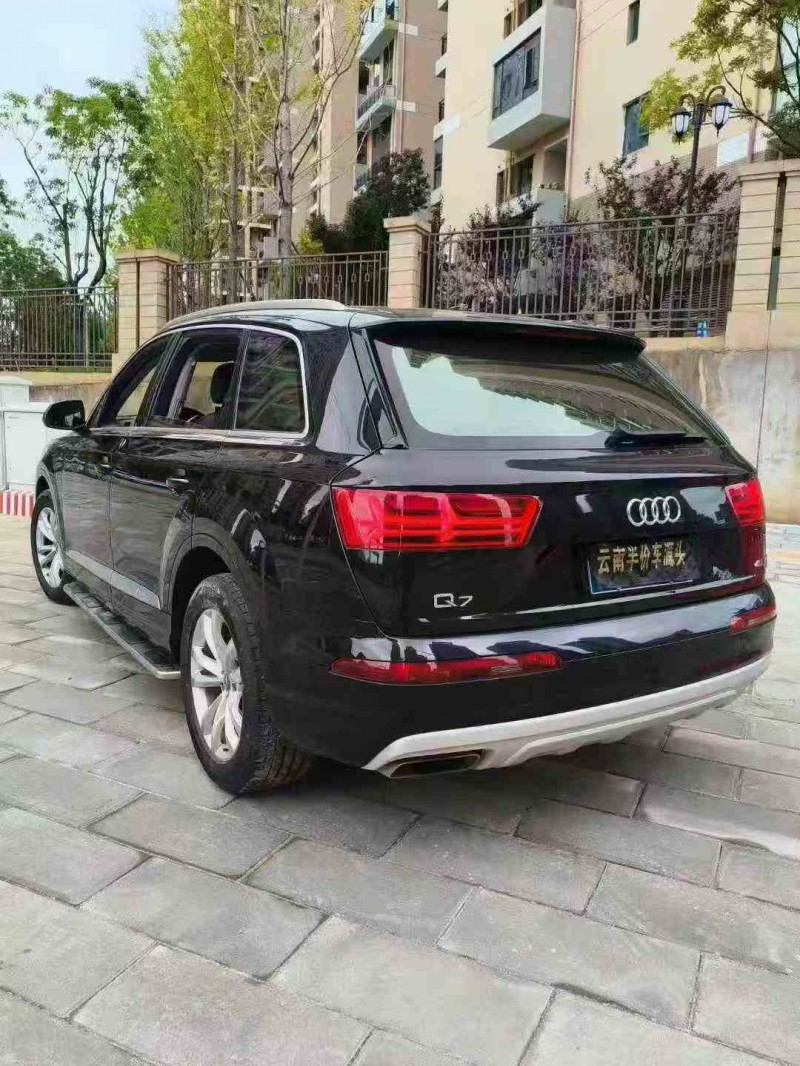 玉溪17年奥迪Q76