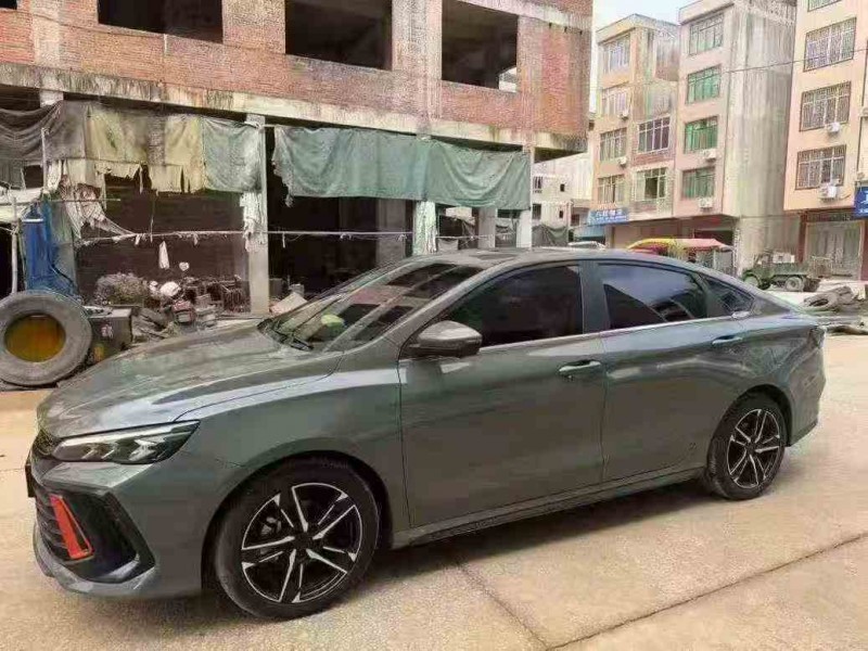 钦州23年吉利缤瑞3