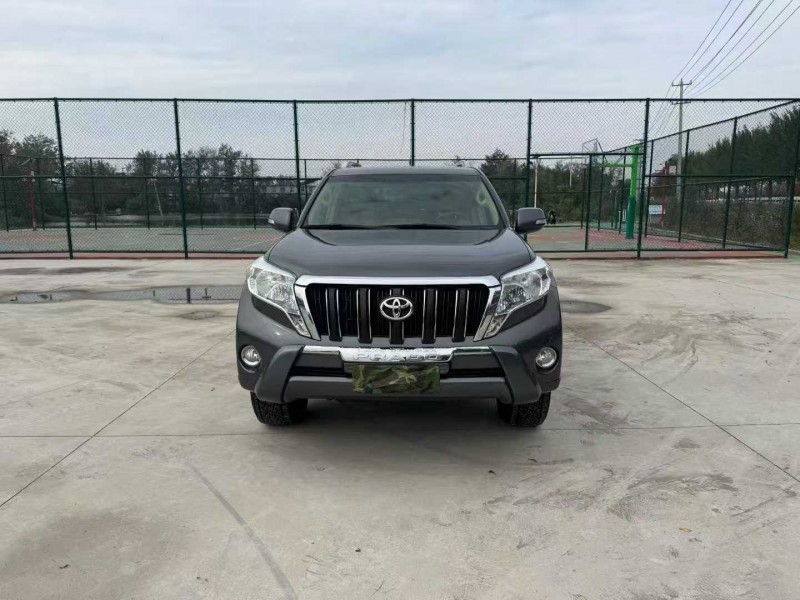 徐州18年丰田普拉多1