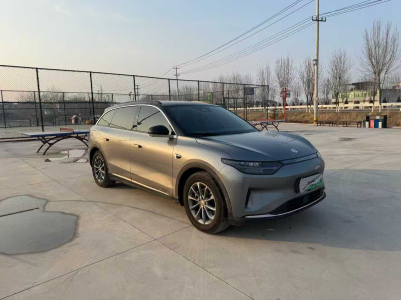 徐州22年零跑汽车C112