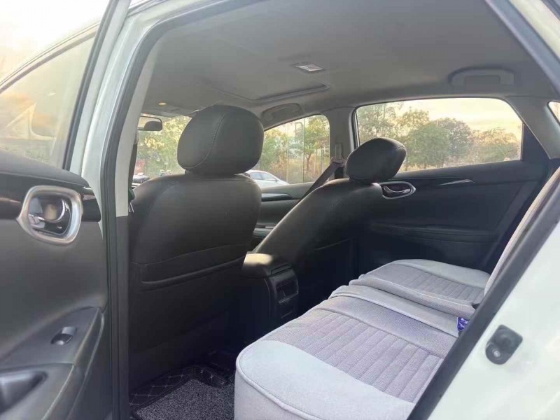 广州18年日产轩逸6