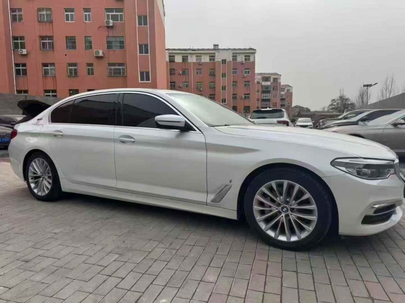 保定19年宝马5系2