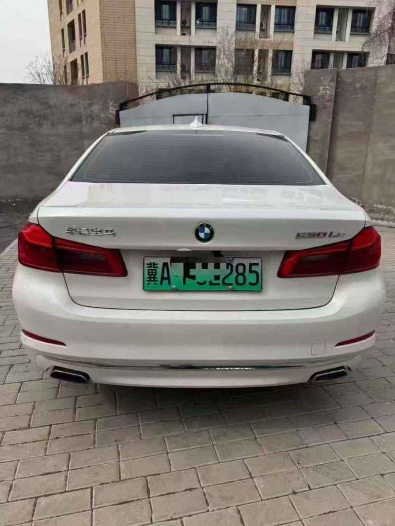 保定19年宝马5系9