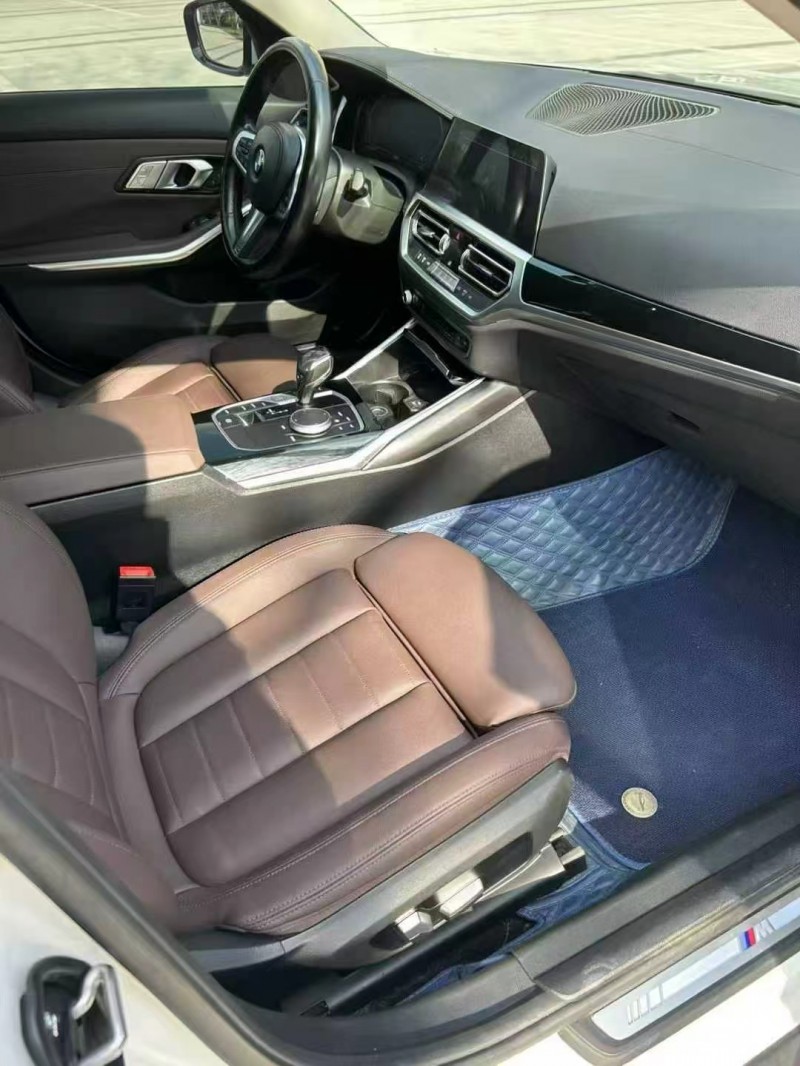 安阳21年宝马3系4