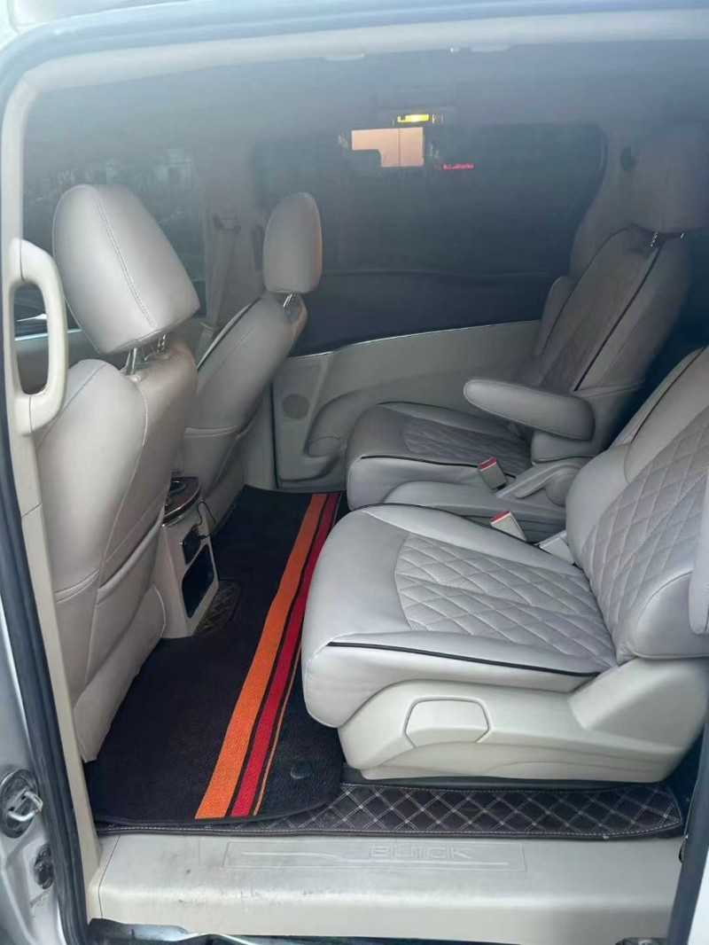 安阳17年别克GL84