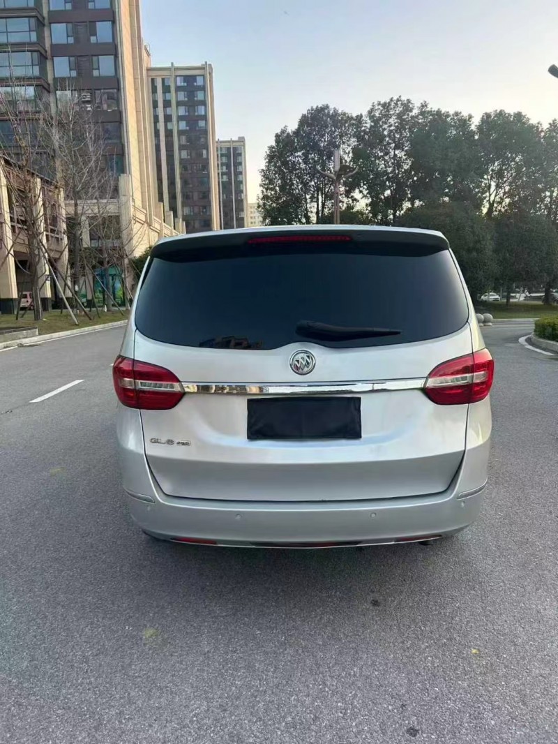 安阳17年别克GL88