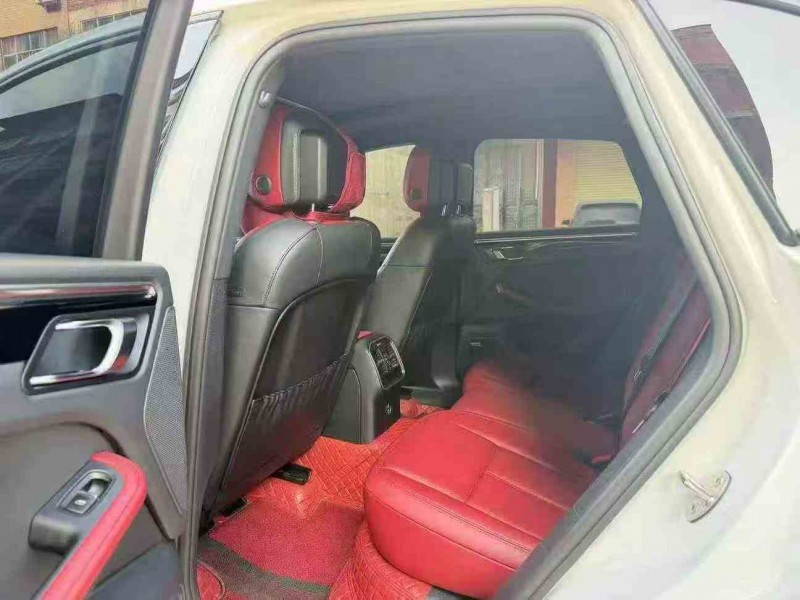 桂林22年保时捷Macan5