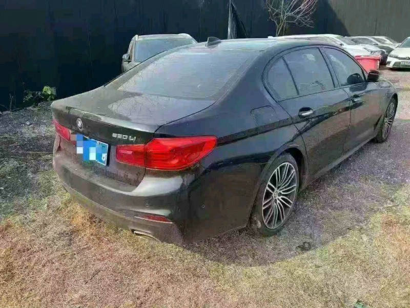宜昌18年宝马5系8