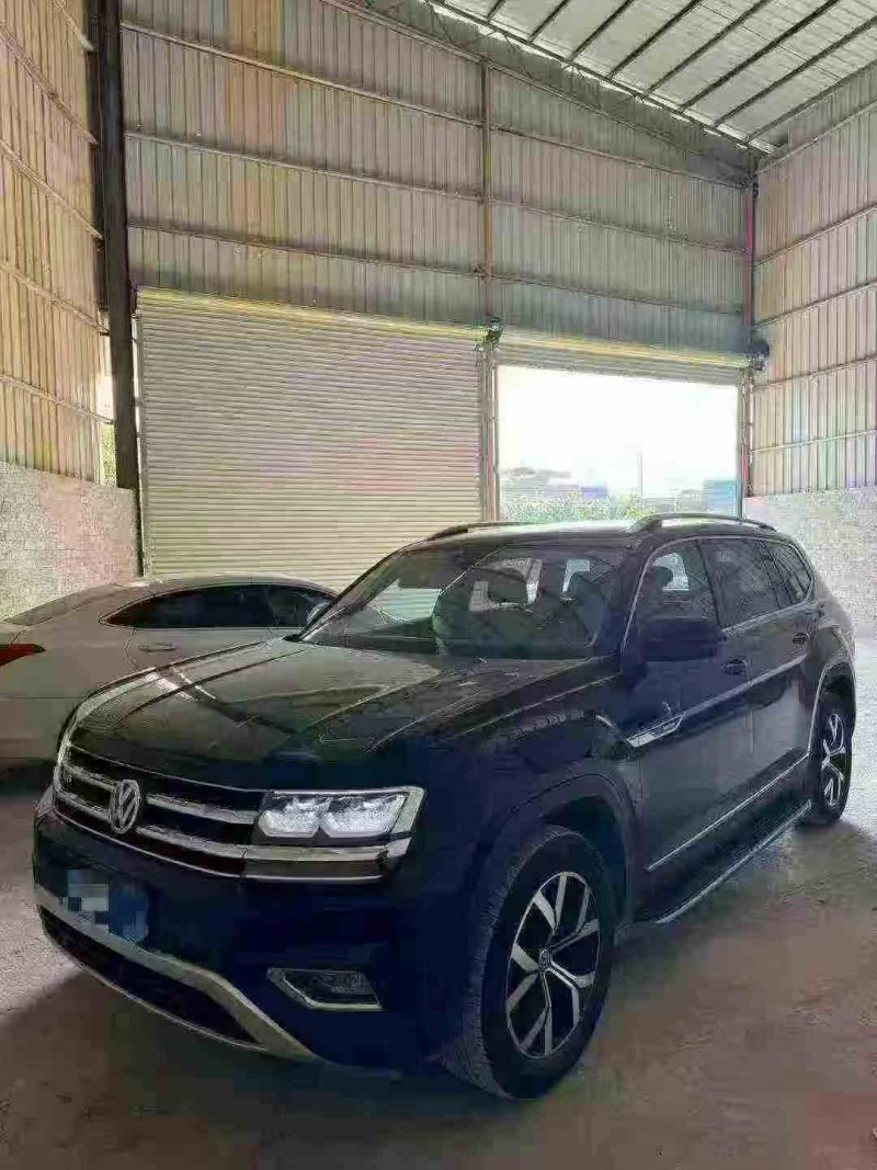 贵港18年大众途昂3