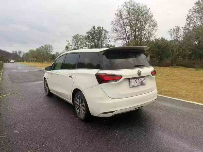 北海19年别克GL67