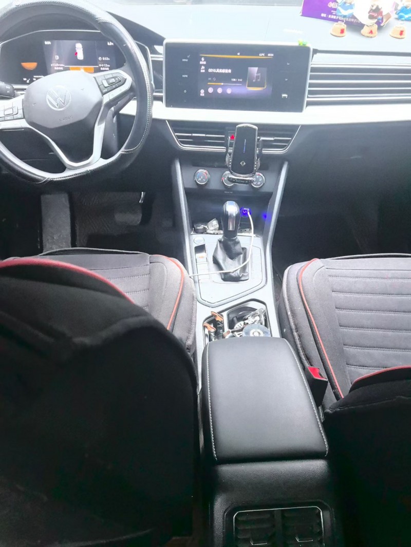 西安22年大众途观7