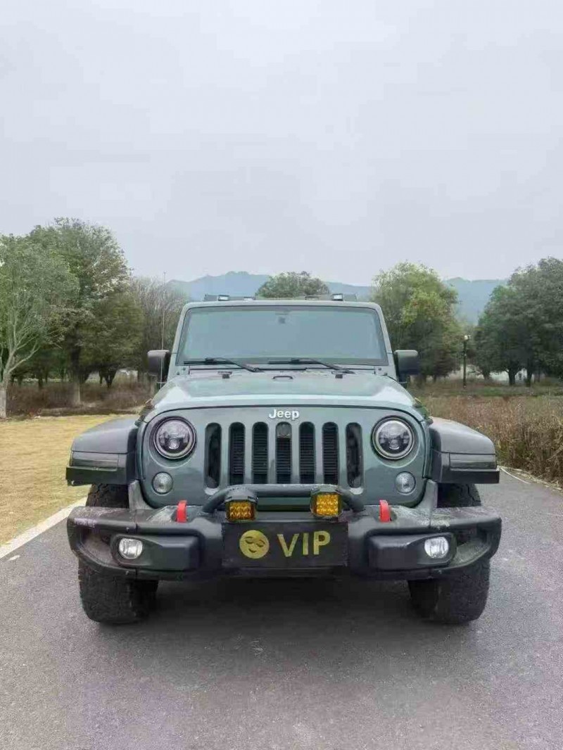梧州15年Jeep牧马人1