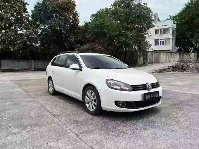 钦州14年大众高尔夫2