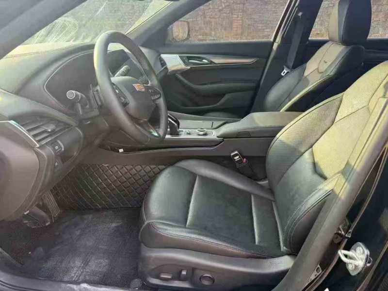 嘉兴23年凯迪拉克CT54