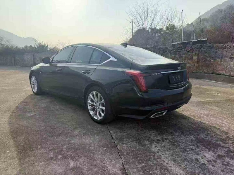 嘉兴23年凯迪拉克CT58