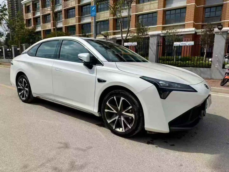 汕头23年传祺埃安S2