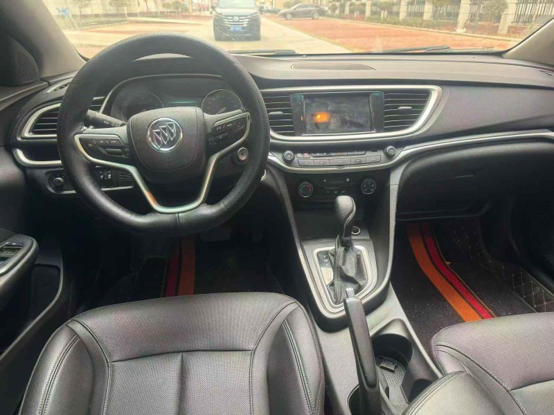 鹤壁20年别克英朗4