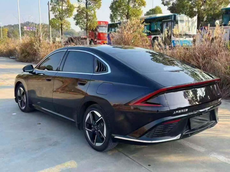 郑州24年五菱汽车星光7