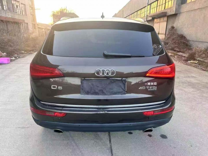 潍坊17年奥迪Q56