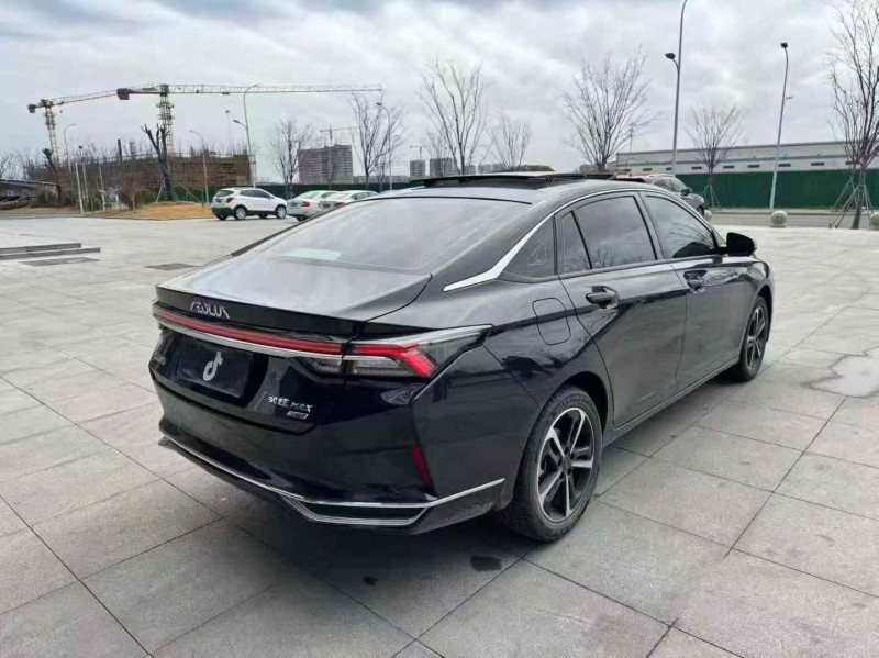 常州25年东风奕炫8