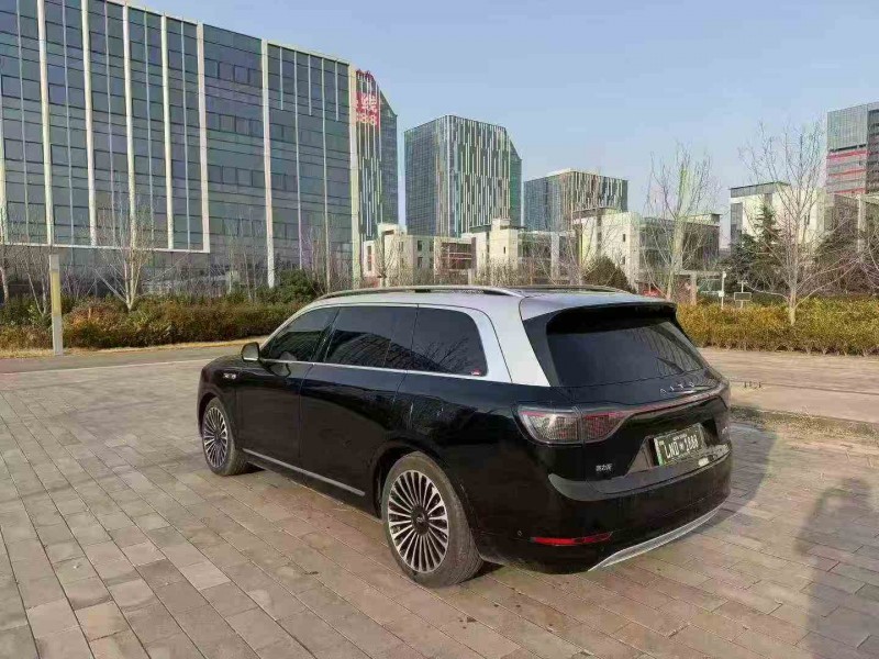 苏州24年华为智选问界8