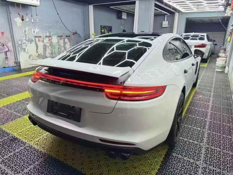 潍坊18年保时捷帕拉梅拉9