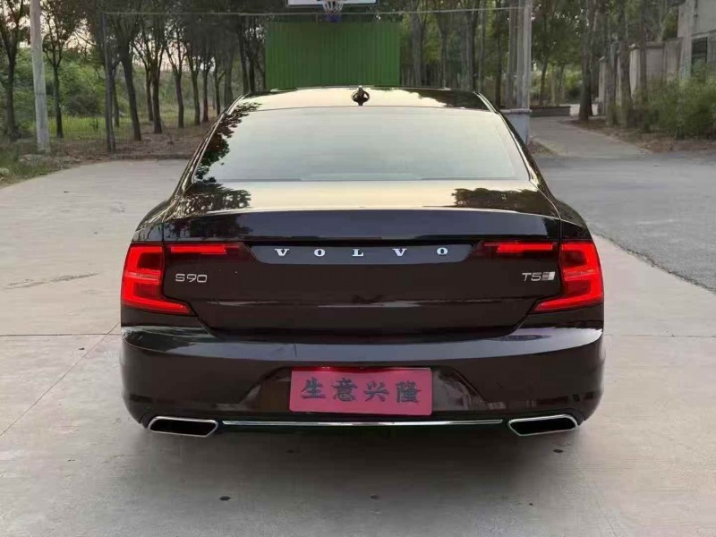 安阳20年沃尔沃S909