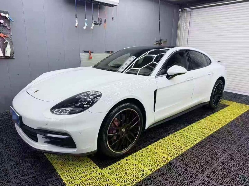 潍坊18年保时捷帕拉梅拉2