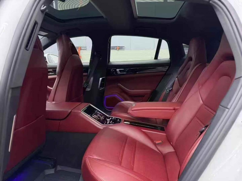 潍坊18年保时捷帕拉梅拉5