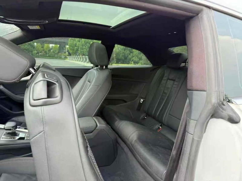 南京21年奥迪A54