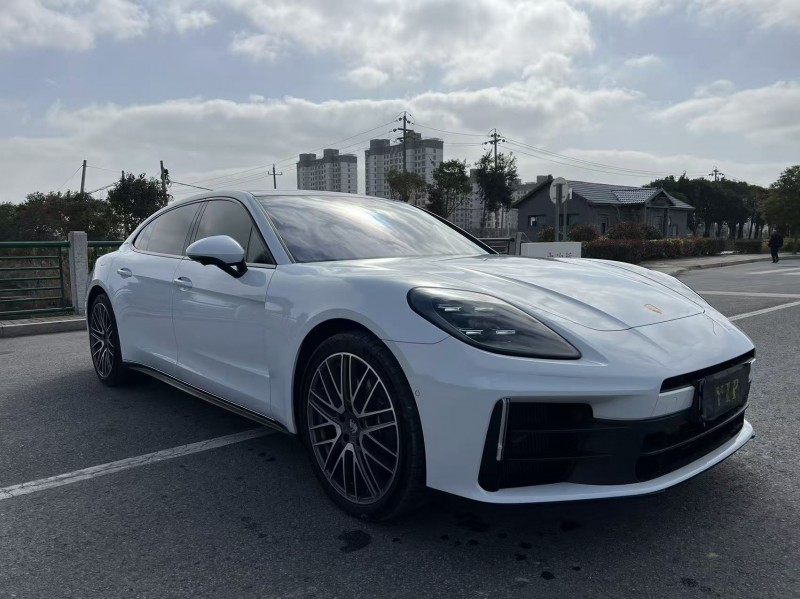 盐城25年保时捷帕拉梅拉2