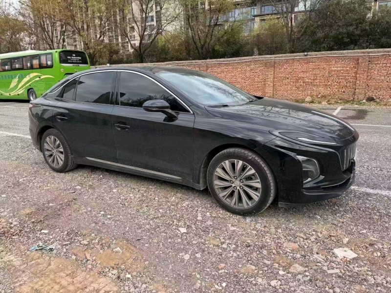 西安25年红旗E-QM53