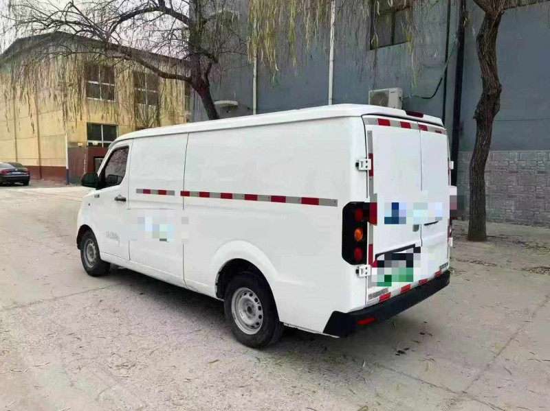 保定24年吉利星享6