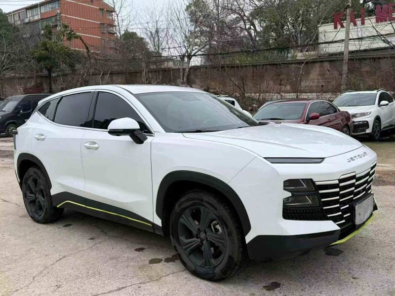 岳阳25年奇瑞捷途3