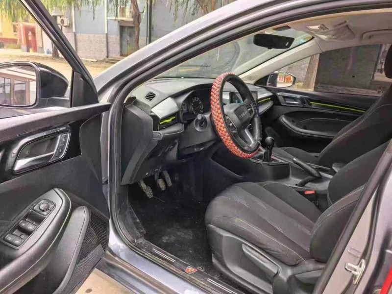 保定22年荣威i54