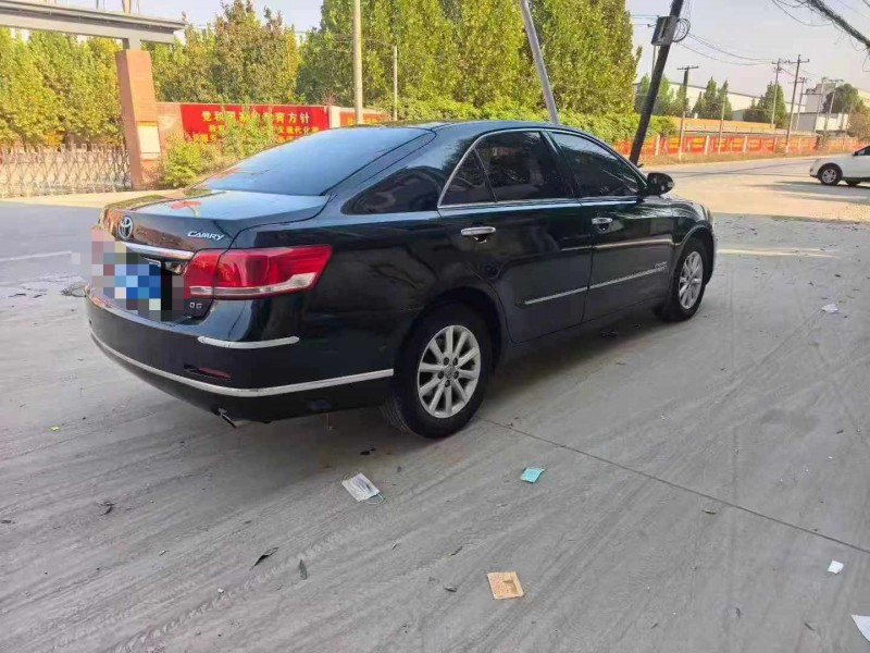 保定13年丰田凯美瑞8