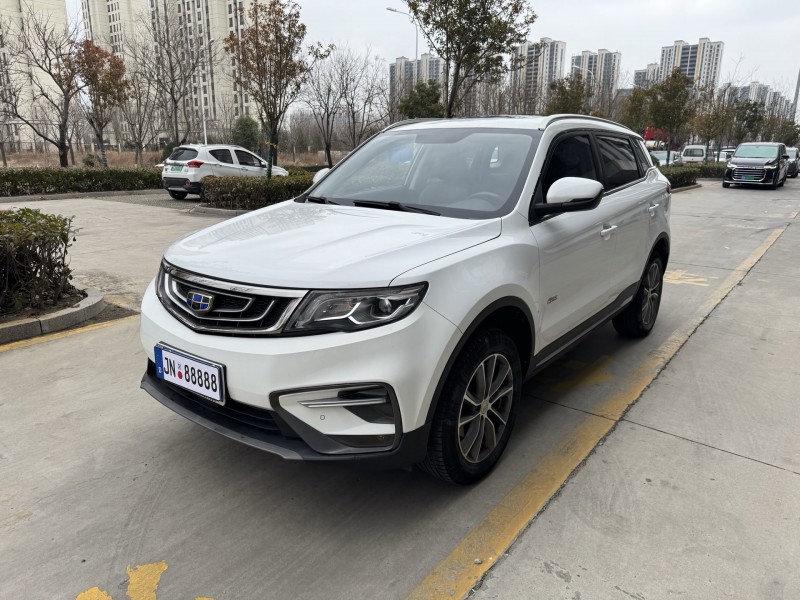 济宁19年吉利博越2